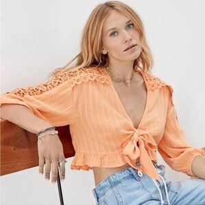 American Eagle Outfitters Peach Lace Crop Top